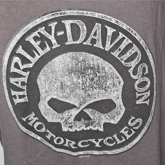 Harley-Davidson T-Shirt Skull V Neck Gray Plus Size 2X Okoboji Iowa - Picture 4 of 8